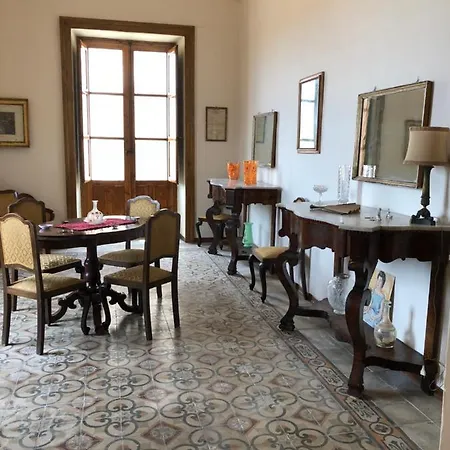 Zia Dina Bed & Breakfast *